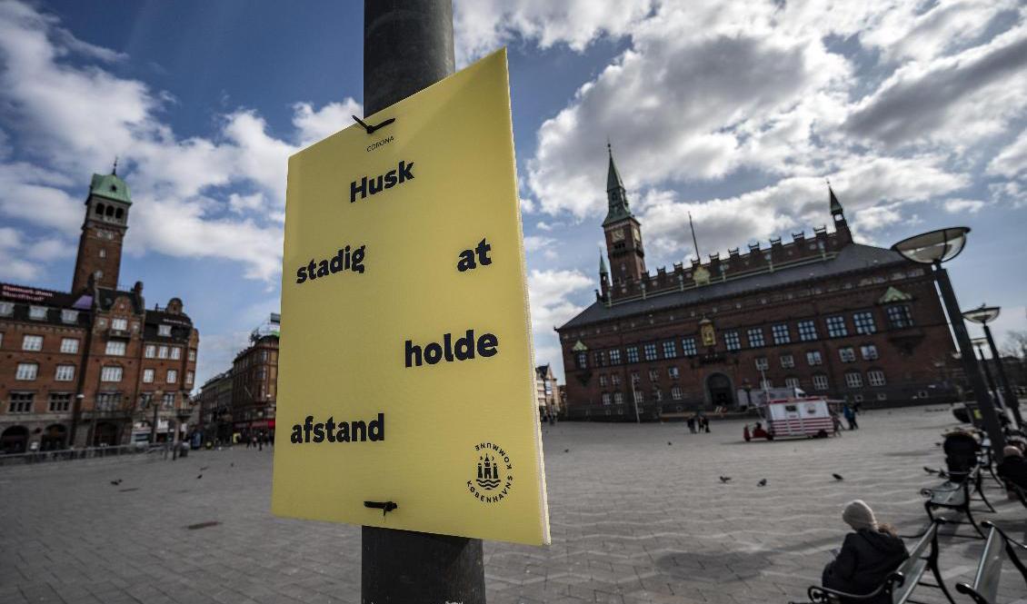 Rådhusplatsen i Köpenhamn lär bli lite mer folkfylld från nästa vecka. Bild från mars. Foto: Johan Nilsson/TT