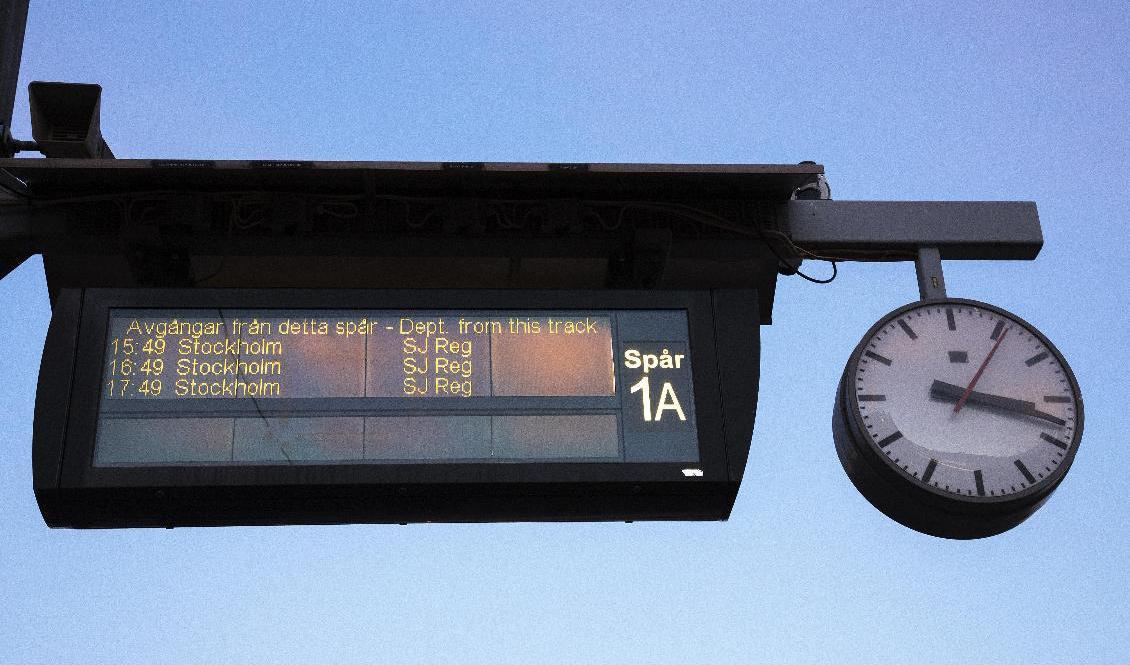 Tågen kommer att gå i Mälardalen även i höst. Foto: Martina Holmberg/TT