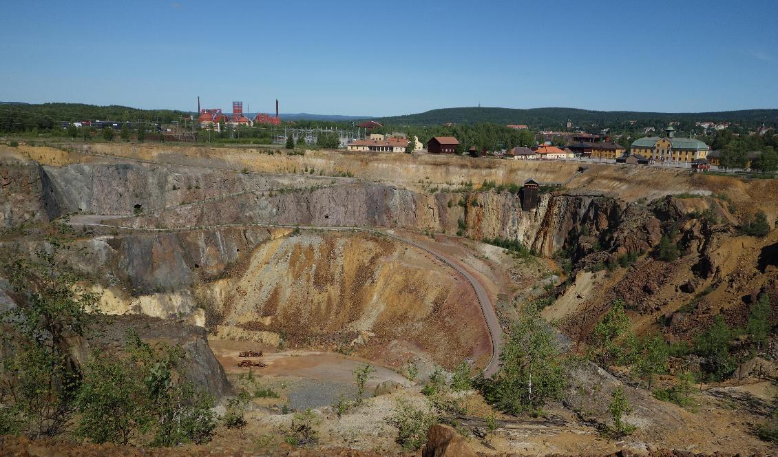 






Enligt SGU har antal gruvor i drift sjunkit, liksom Sveriges internationella ranking som gruvnation. Falu gruvas dagbrott, augusti 2020. Foto: Eva Sagerfors                                                                                                                                                                                                                                                                                                                    