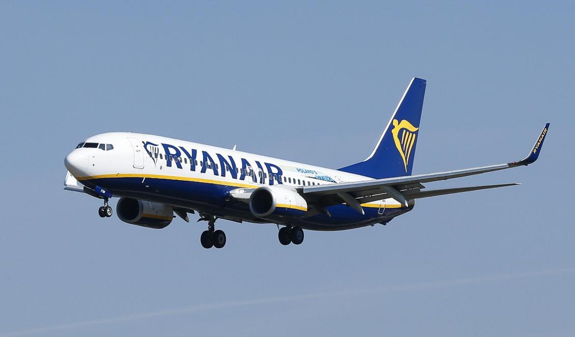 

Det irländska lågprisbolaget Ryanair ska lansera ett tjugotal nya direktlinjer från Arlanda, varav två är inrikeslinjer till Göteborg och Malmö. Foto: Pau Barrena/AFP via Getty Images                                                                                        