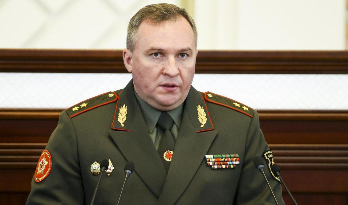 Belarus försvarsminister Viktor Chrenin placeras på EU:s sanktionslista efter nedtvingandet av ett Ryanairplan över Belarus nyligen. Arkivfoto. Foto: Sergei Shelega/AP/TT