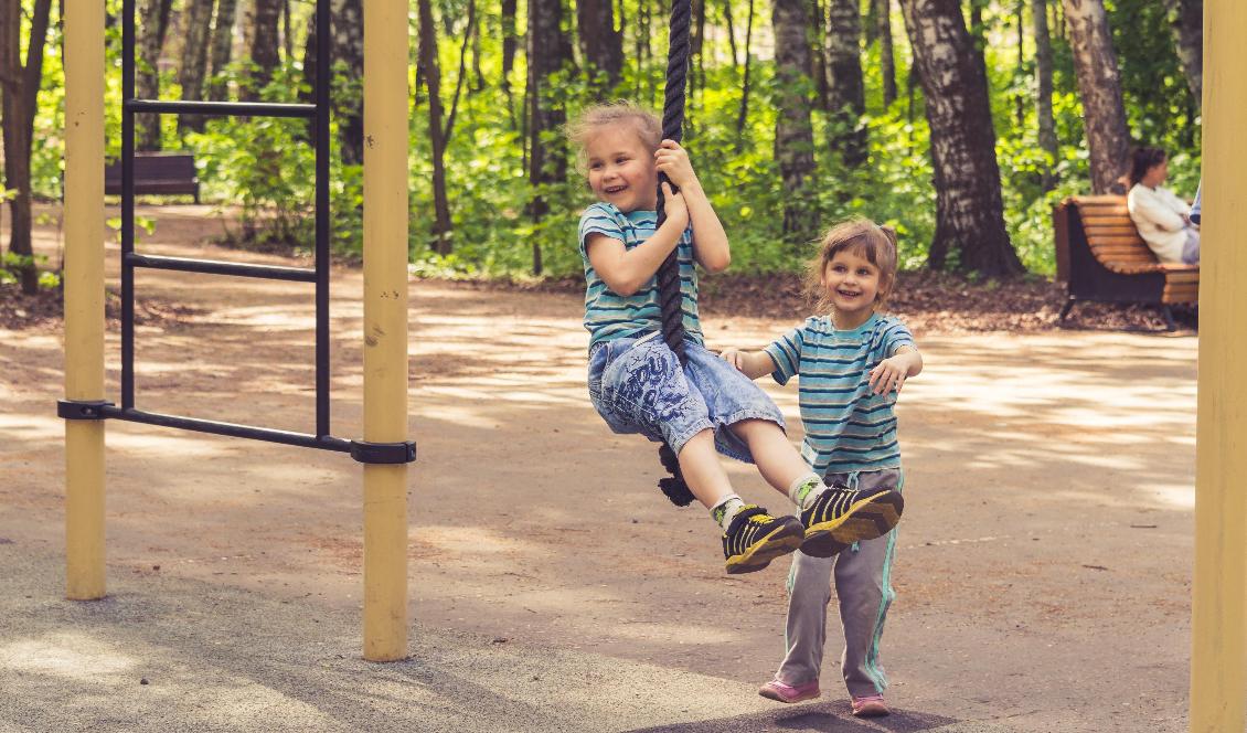 Man behöver satsa på tillgång till grönområden och frisk luft för förskolebarn, särskilt i innerstäder, menar forskaren Emilie Stroh. Foto: Vitolda Klein