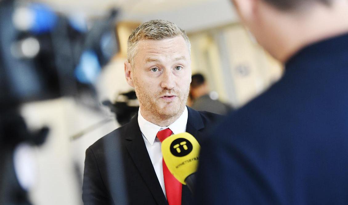 Rådman och rättens ordförande Ulf Walther vid Uppsala tingsrätt meddelar dom i ett mycket stort narkotikamål. Foto: Stina Stjernkvist/ TT