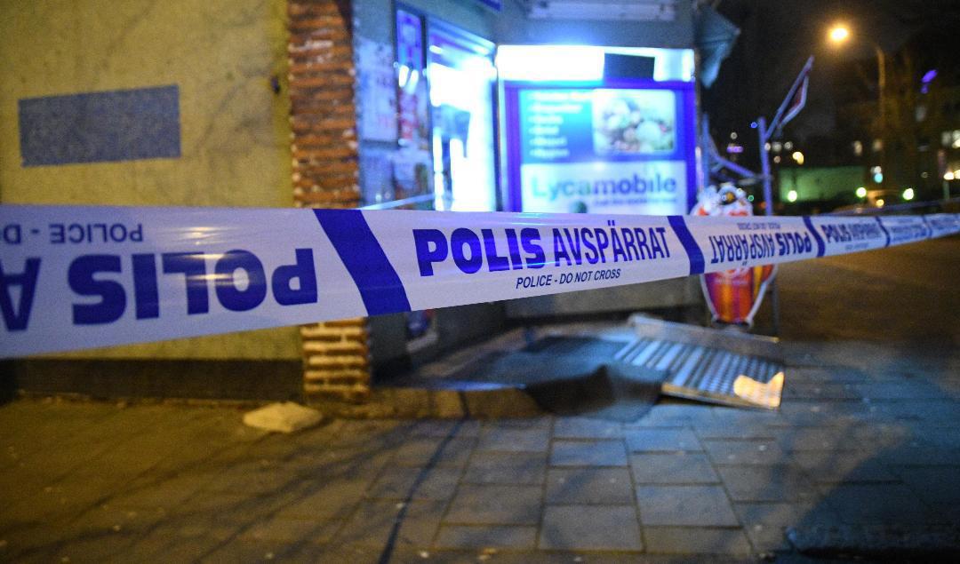 Avspärrning efter ett butiksrån. Under 2020 ökade antalet butiksrån i Sverige. Arkivbild. Foto: Johan Nilsson/TT