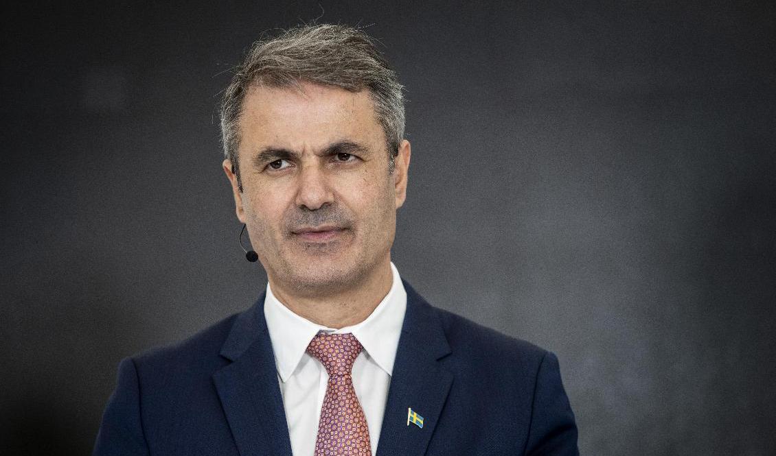 Näringsminister Ibrahim Baylan (S) får sannolikt göra ett nytt besök i riksdagens näringsutskott för att förklara sig om en rapport om cementkrisen. Arkivbild. Foto: Christine Olsson/TT