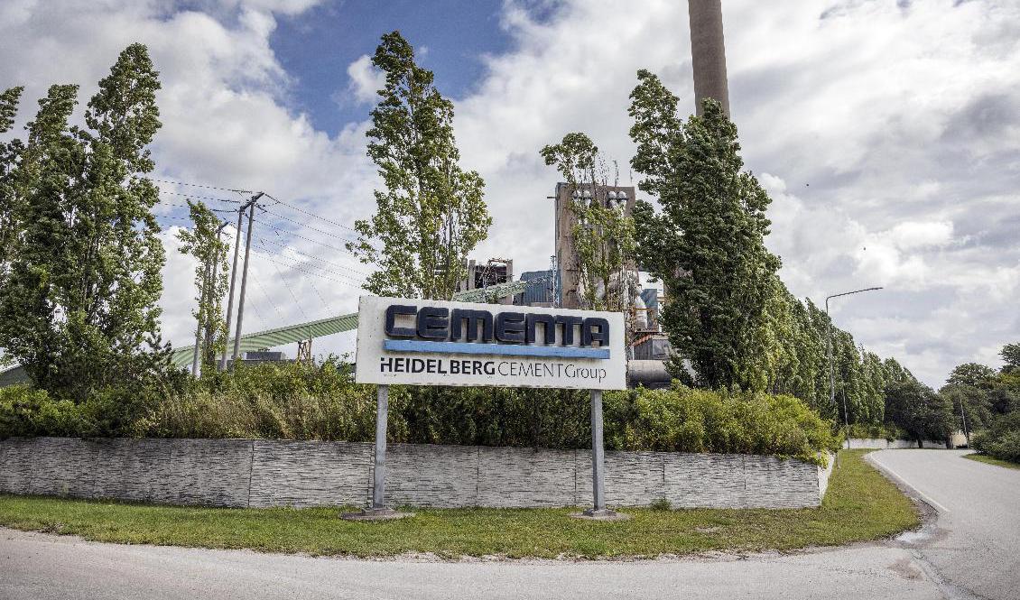 Regeringens lagförslag som ska möjliggöra ytterligare kalkbrytning för Cementa på Gotland har lämnats till lagrådet. Arkivbild. Foto: Karl Melander/TT