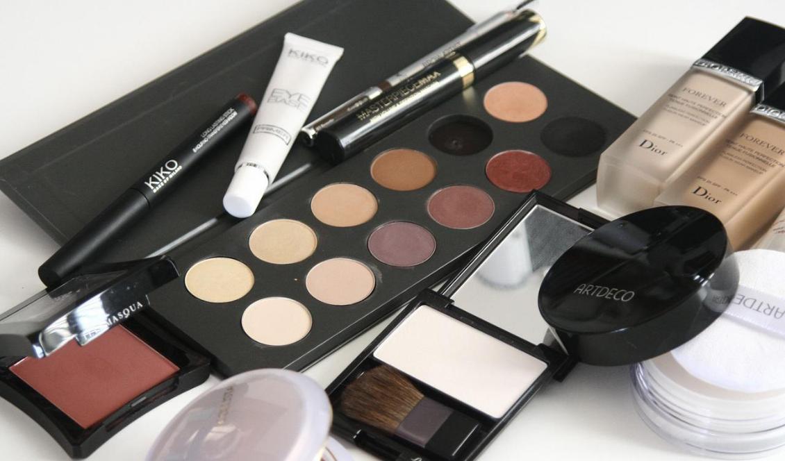 Enligt Kemikalieinspektionen är smink den produkt som oftast innehåller de miljöfarliga evighetskemikalierna PFSA . Produkterna på bilden är endast illustration och har inget samband med artikeln. Foto: Pixabay