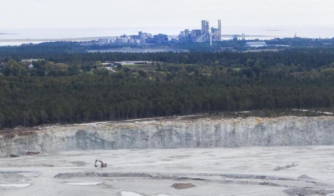 Cementas kalkbrott väster om Slite på Gotland. Arkivbild. Foto: Fredrik Sandberg/TT