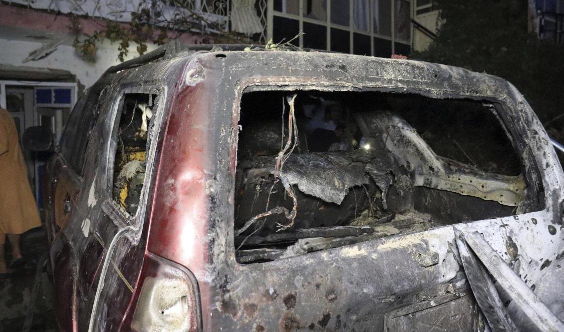 Förödelse efter drönarattacken i Kabul, då tio civila dog. Foto: Khwaja Tawfiq Sediqi/AP/TT