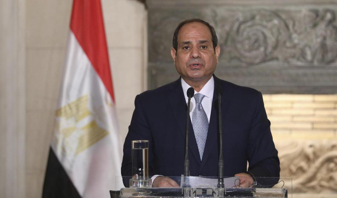 Egyptens president Abd al-Fattah al-Sisi lyfter undantagstillståndet efter fyra år. Arkivbild. Foto: Costas Baltas/AP/TT