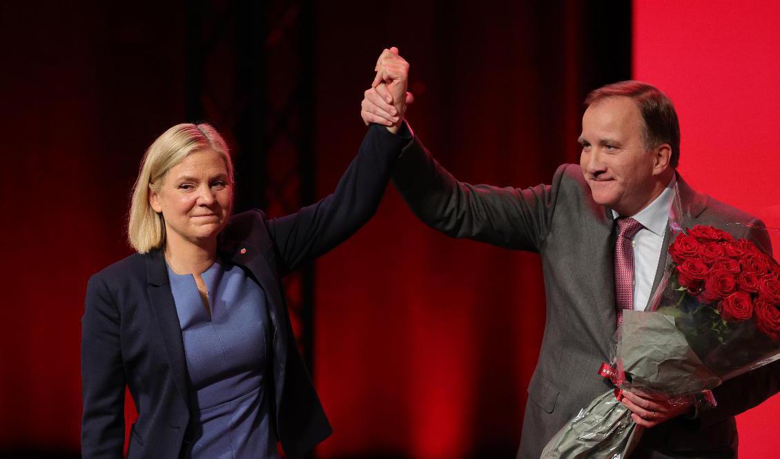 Stefan Löfven har lämnat över partiledarposten i Socialdemokraterna till Magdalena Andersson. I veckan lämnar han in sin begäran om att få avgå som statsminister till riksdagens talman. Tanken är att Andersson ska ta över, om riksdagen släpper fram henne. Foto: Adam Ihse/TT