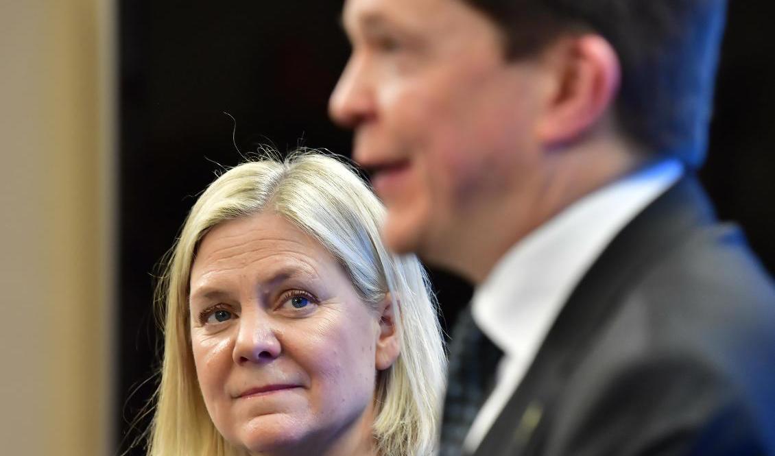 På onsdagen låter riksdagens talman Andreas Norlén kammaren rösta om S-ledaren Magdalena Andersson som statsminister men det är oklart om Vänsterpartiet går med på att släppa fram henne. Foto: Jonas Ekströmer/TT