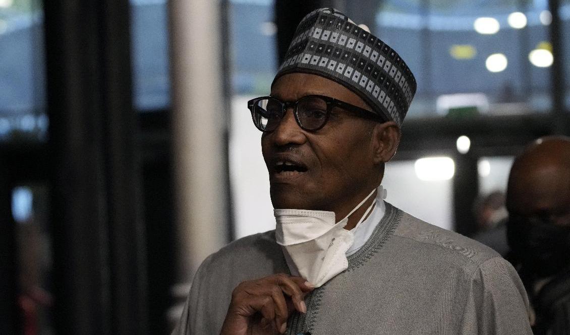 Nigerias president Muhammadu Buhari uppger att 45 civila har dödats i sammandrabbningar i centrala Nigeria. Foto: Christophe Ena/AP/TT