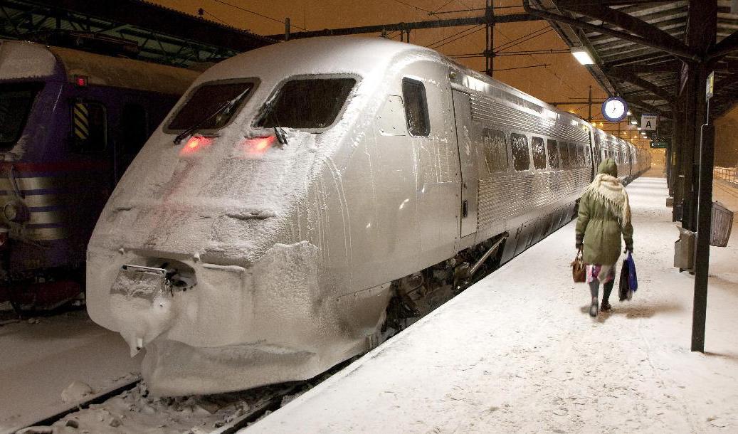 Inställda tåg både i fjärrtrafik och på de kortare sträckorna. De som ska spontanåka uppmanas att kolla när tågen går. Arkivbild. Foto: Stig-Åke Jönsson/TT