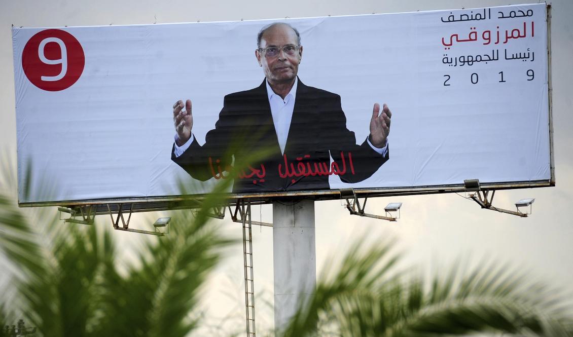 Kampanjaffisch för Moncef Marzouki från presidentvalet han kandiderade i 2019. Foto: Hassene Dridi/AP/TT