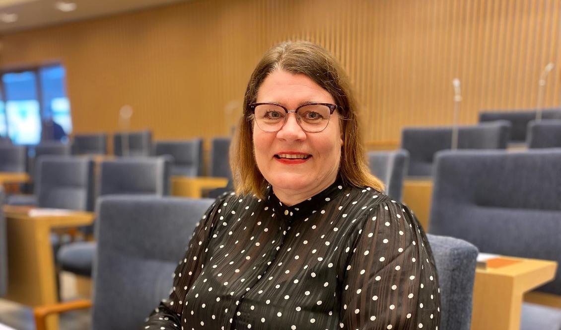 Riksdagsledamoten Ann-Charlotte Hammar Johnsson (M) vill förbättra lagstiftningen så att både ställföreträdare och huvudmän ges större trygghet. Foto: Privat