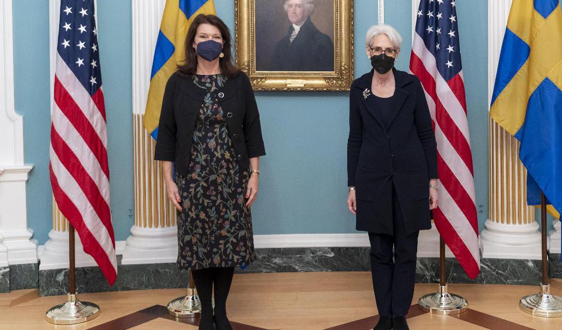 Utrikesminister Ann Linde möter USA:s vice utrikesminister Wendy Sherman, som leder den amerikanska delegationen i möten med Ryssland nästa vecka. Foto: Ronny Przysucha/USA:s utrikesdepartement/TT