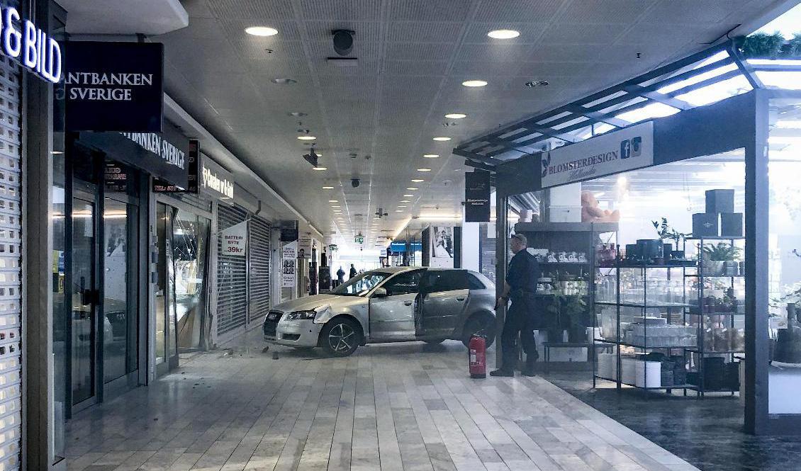 Brott mot företag får särskilt stora effekter i utsatta områden, enligt Svenskt Näringsliv. Arkivbild. Foto: Sonja Sundqvist/TT