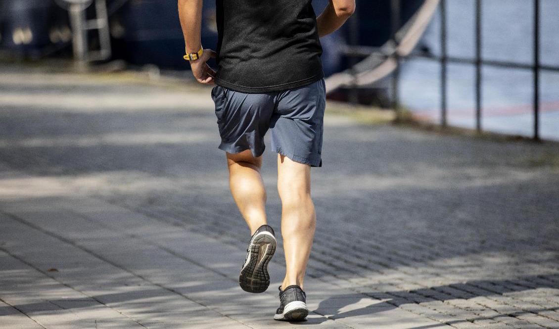 Medelålders svenskar ägnar så pass lite som 0,1 procent av sin vakna tid åt högintensiv fysisk aktivitet. Arkivbild Foto: Christine Olsson/TT
