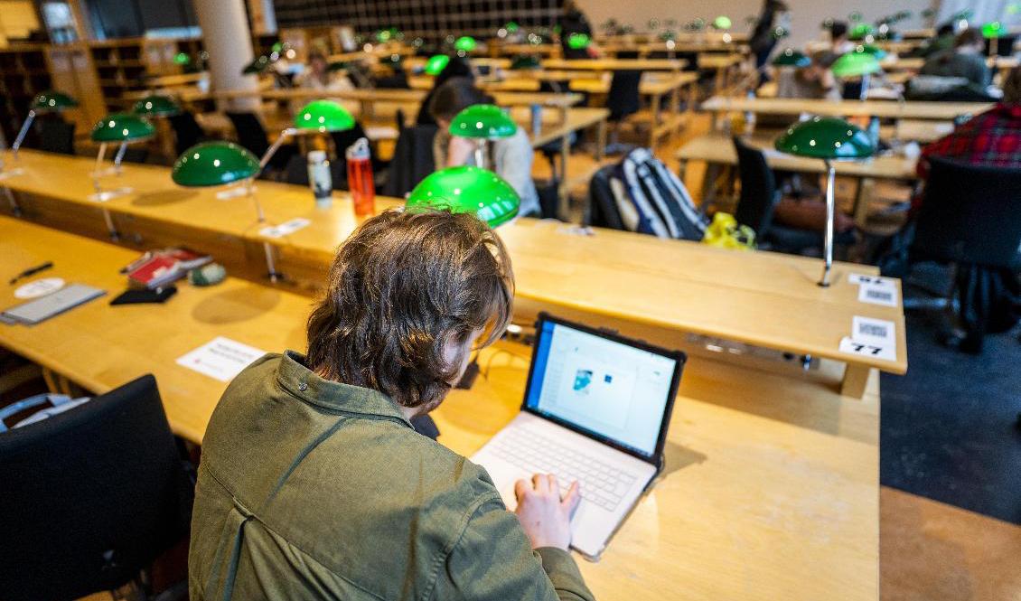 Blivande läkare och lärare ska kontrolleras mot brottsregistret innan de antas till utbildningen, enligt ett utredningsförslag. Arkivbild. Foto: Håkon Mosvold Larsen/NTB/TT