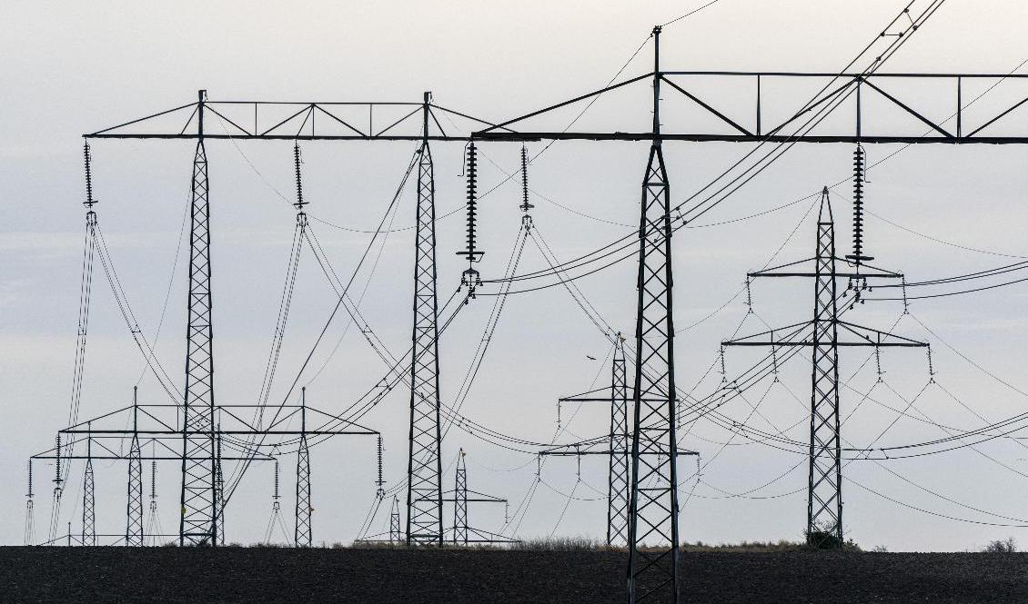 Riksdagen har nu sagt ja till regeringens förslag om kompensation till hushåll för höga elräkningar under december, januari och februari. Arkivbild. Foto: Johan Nilsson/TT