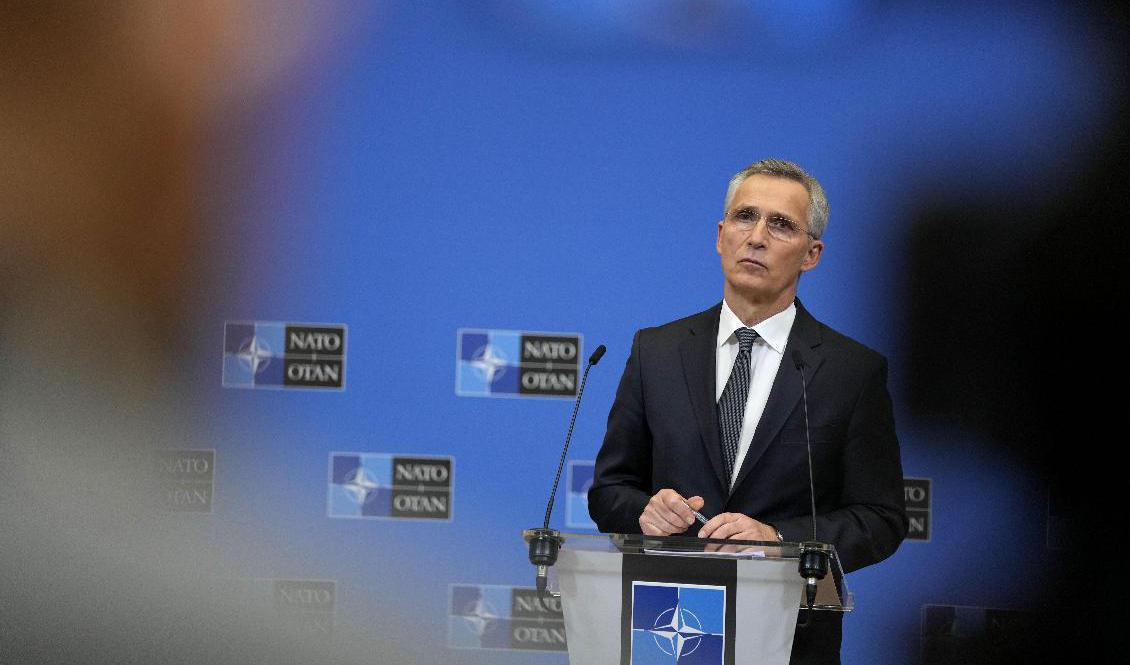 Natos generalsekreterare Jens Stoltenberg har bjudit in Sverige och Finland till fredagens möte. Foto: Virginia Mayo/AP/TT