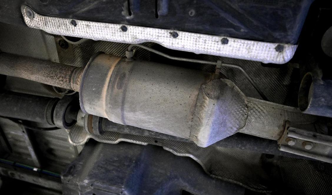 Katalysatorer används från att rena avgaserna från bensindrivna bilar. Arkivbild. Foto: Janerik Henriksson/TT