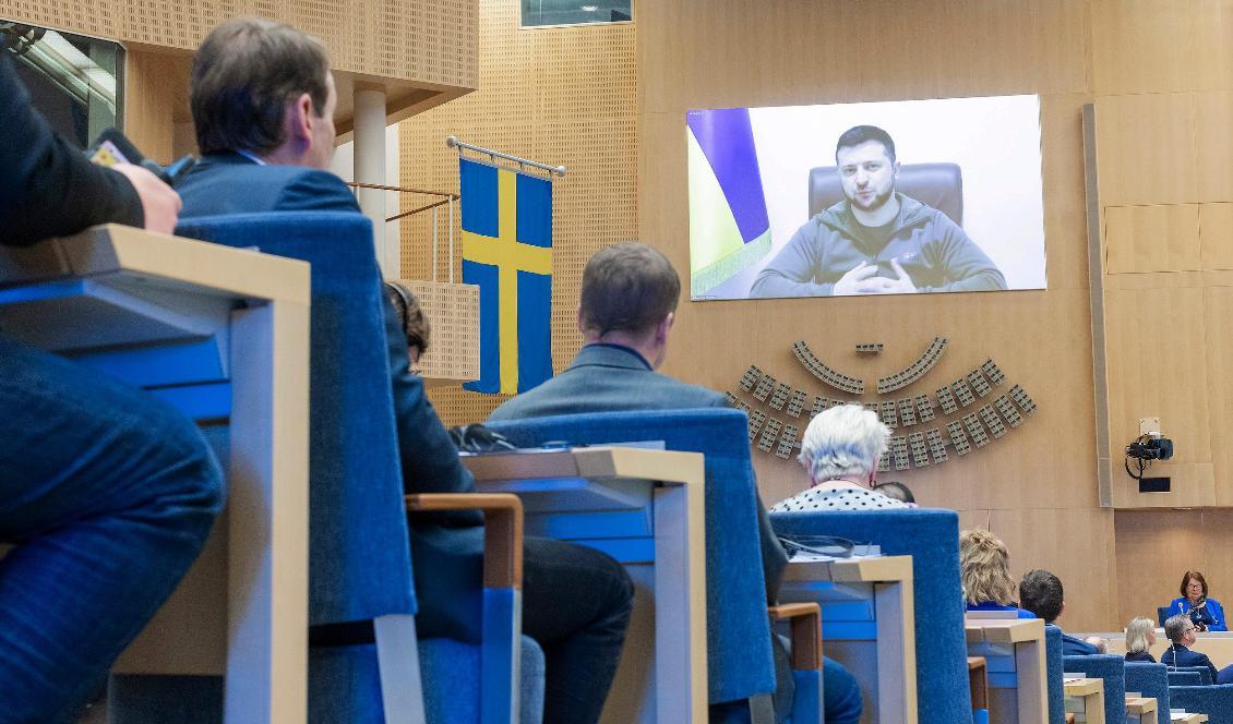Konflikten i Ukraina utmanar den svenska självbilden. Foto: Melker Dahlstrand/Sveriges riksdag