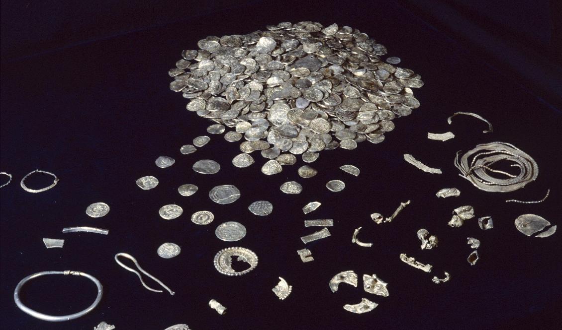 Everlövsskatten – vikingamynt hittade i en chiffonjé under 1980-talet. Arkivbild. Foto: Historiska museet/Lunds universitet