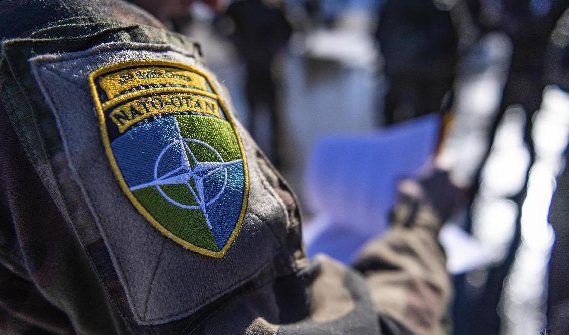 Drygt hälften säger ja och en knapp fjärdedel säger nej till svenskt medlemskap i Nato, enligt Novus. Arkivbild. Foto: Adrien Courant/AP/TT