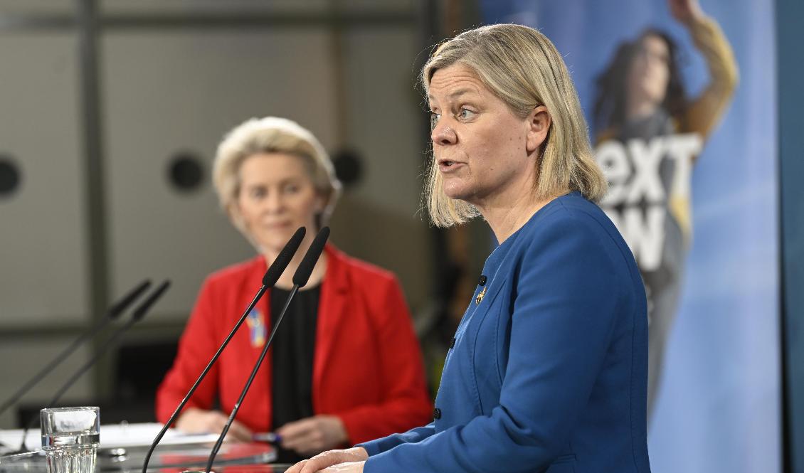 Statsminister Magdalena Andersson (S) och EU-kommissionens ordförande Ursula von der Leyen deltar båda när Polen och Sverige håller i en givarkonferens för Ukraina i Warszawa i dag. Arkivbild. Foto: Fredrik Sandberg/TT