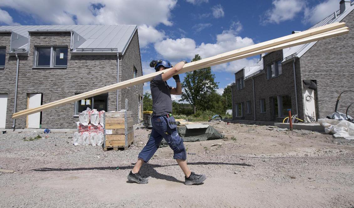 Nu bromsar husbyggandet in. Arkivbild. Foto: Fredrik Sandberg/TT