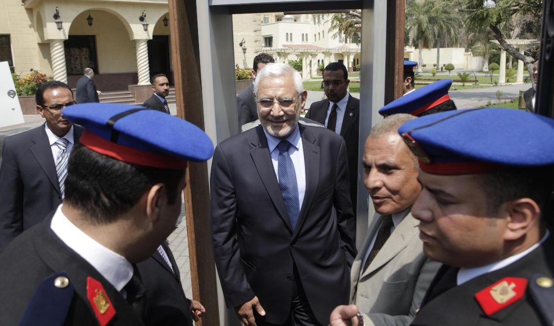 Tidigare presidentkandidaten Abdel Moneim Abul Fotouh döms till 15 års fängelse i Egypten. Bilden från 2012, då han sökte bli president. Arkivbild. Foto: Amr Nabil/AP/TT