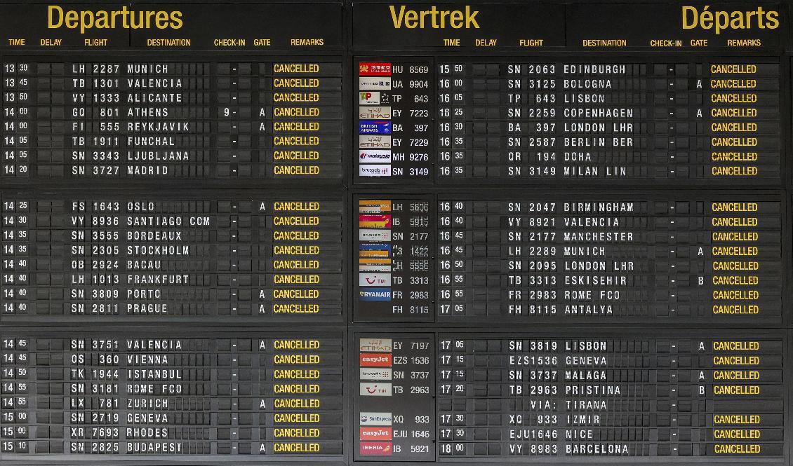 Inställda flyg på Bryssels flygplats under måndagens generalstrejk. Många flyg kommer att bli inställda i sommar på grund av strejker runt om i Europa. Foto: Olivier Matthys/AP/TT