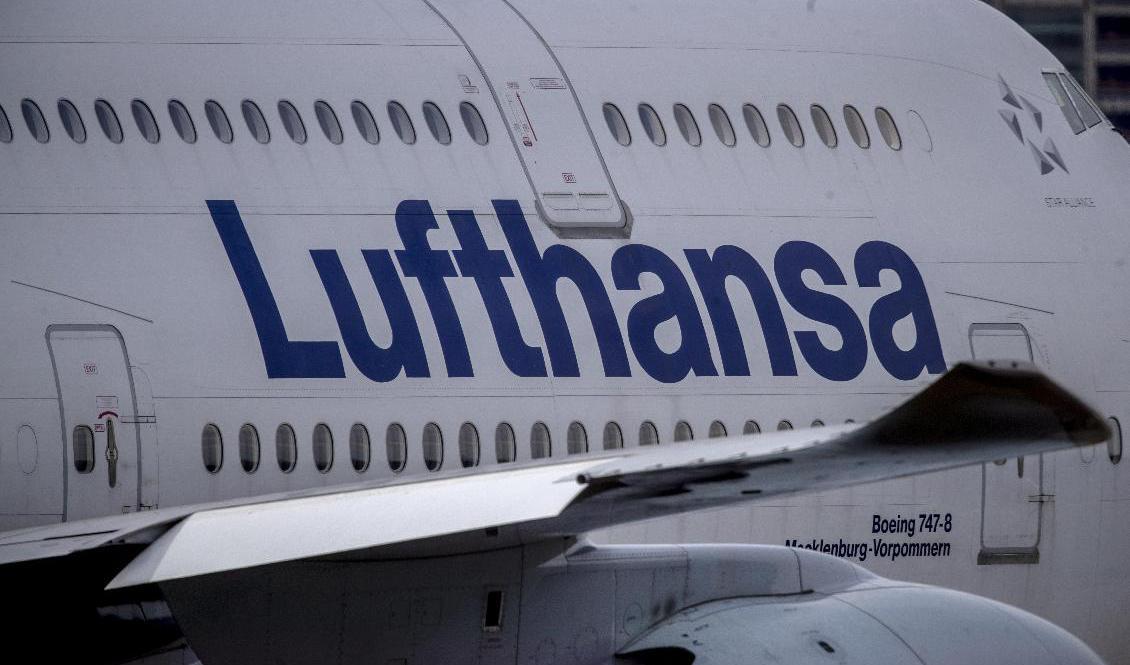 Den tyska flygjätten räknar med "normal" trafik först nästa år. Arkivbild. Foto: Michael Probst/AP-TT