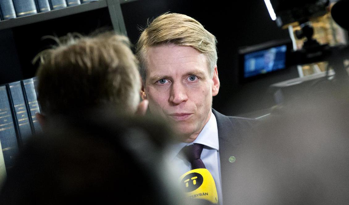 Miljöpartiets språkrör Per Bolund ser med oro på eventuella svenska eftergifter efter Turkiets besked om att man släpper sitt veto mot Sveriges Natoansökan. Arkivbild. Foto: Alexander Larsson Vierth/TT