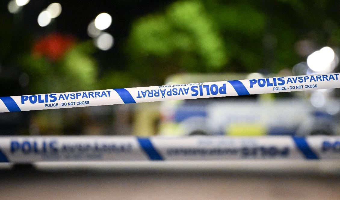 Under lördagsmorgonen har polisen tagit bort avspärrningarna efter skottlossningen i Göteborg. Arkivbild. Foto: Johan Nilsson/TT