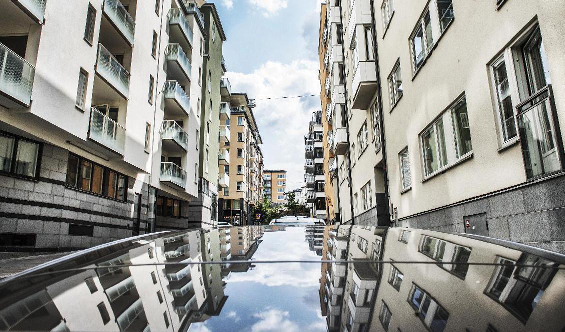 Med tanke på kostnadsläget kommer samtliga föreningar att behöva höja sina avgifter, enligt bostadsrättsförvaltaren Nabo. Arkivbild. Foto: Tomas Oneborg/SvD/TT