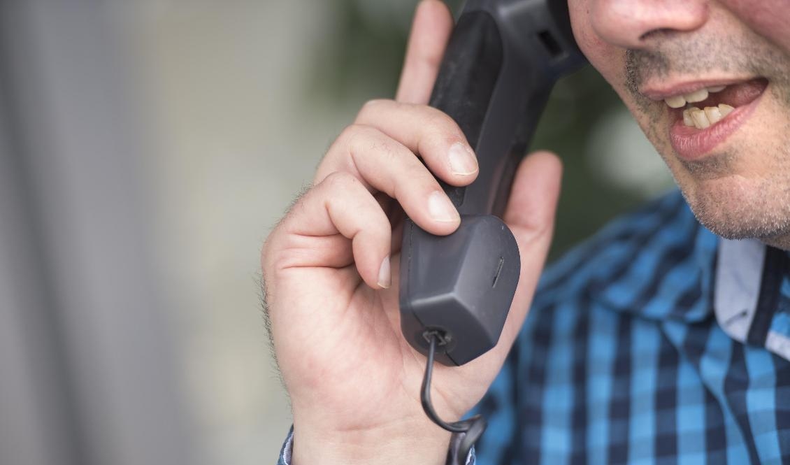 Använd aldrig din bankdosa eller bank-id på uppmaning av någon som oväntat kontaktar dig. Arkivbild. Foto: Fredrik Sandberg/TT