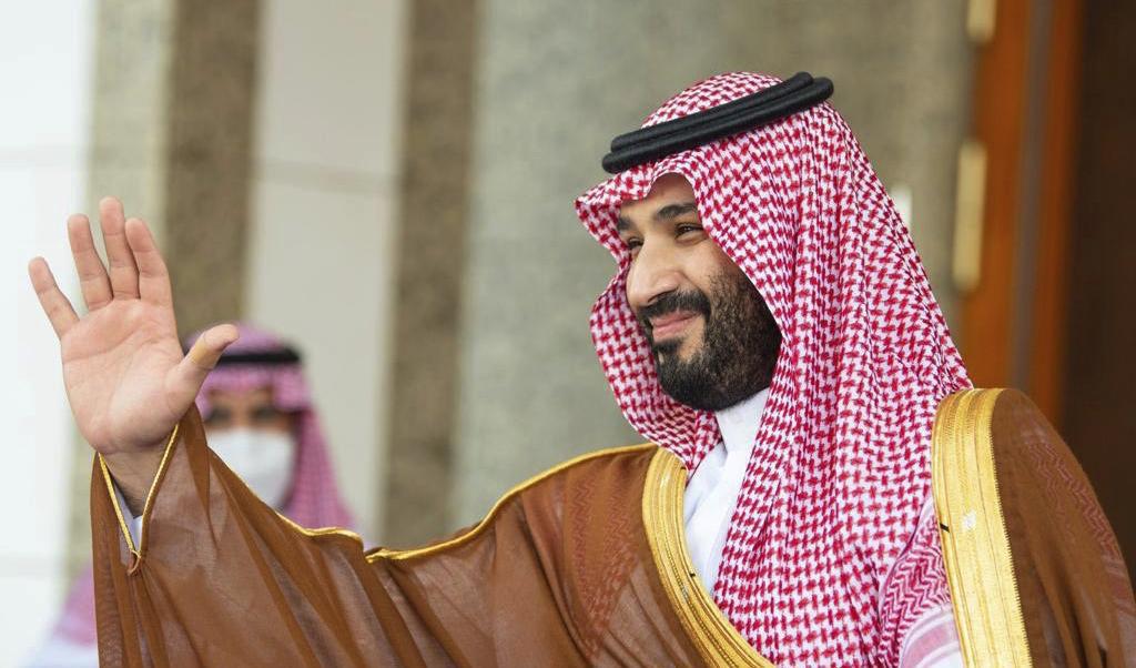 Kronprins Mohammed bin Salman träffade Frankrikes president Emmanuel Macron senast i december 2021 i Saudiarabien. Foto: Bandar Aljaloud/AP/TT