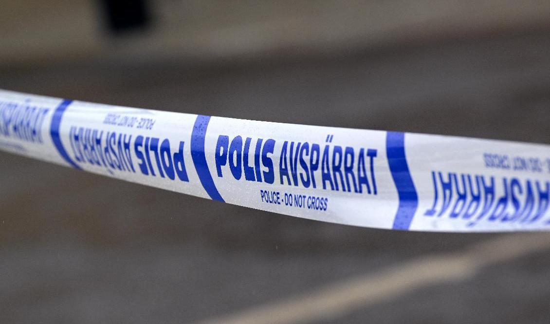 Polisen utreder händelsen som grovt olaga hot och försök till allmänfarlig ödeläggelse. Arkivbild. Foto: Janerik Henriksson/TT