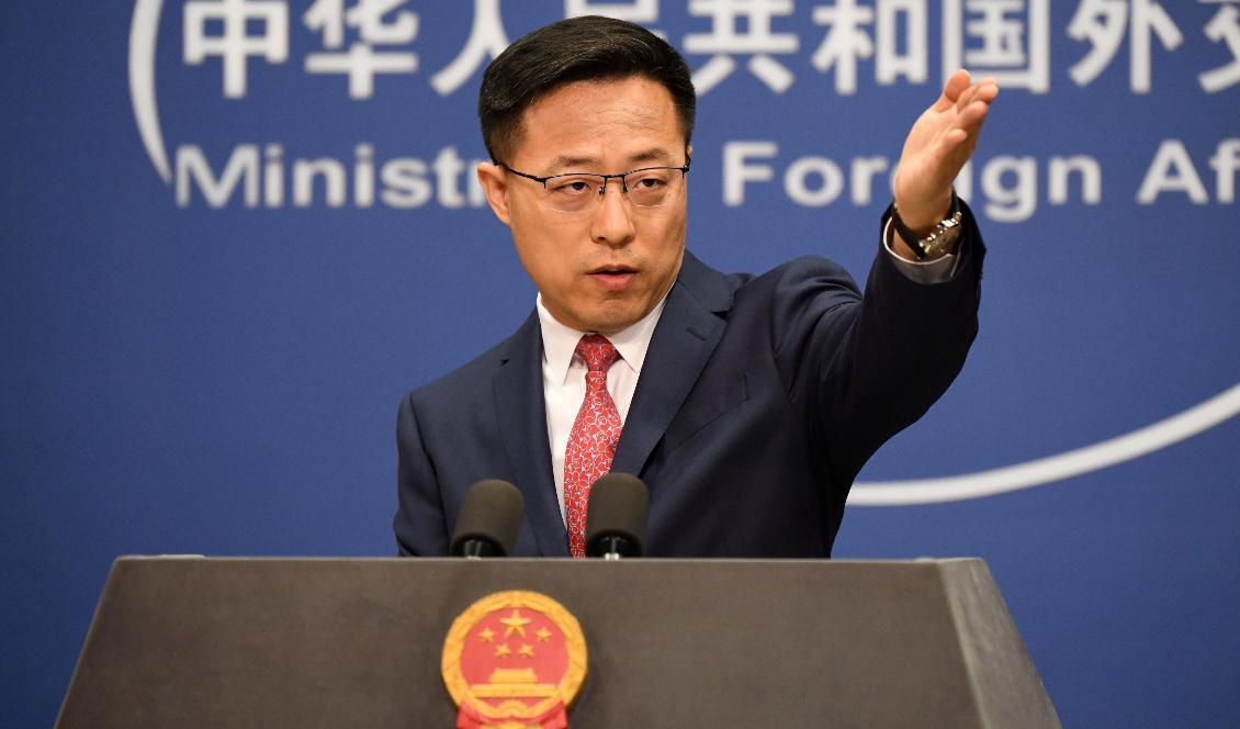 Kinesiska UD fick ett plötsligt intresse av USA:s konstitution. Foto: Greg Baker/Getty Images