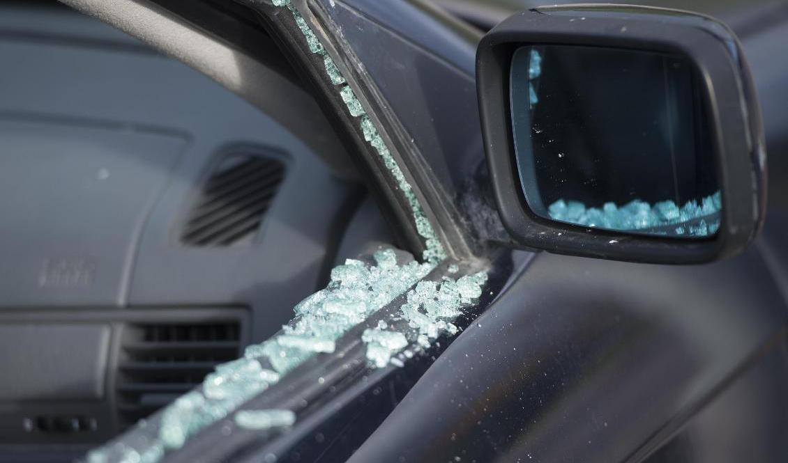 Mängder med bilar som tillhör Södertälje kommun har vandaliserats. Arkivbild. Foto: Fredrik Sandberg/TT