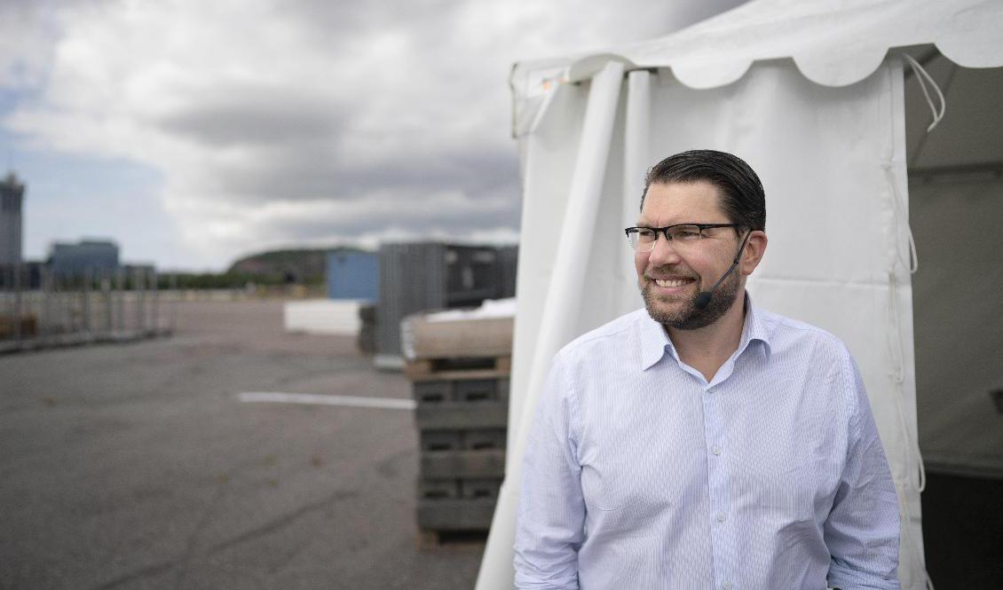 Sverigedemokraterna ökar. På bilden syns partiledaren Jimmie Åkesson under Frihamnsdagarna i Göteborg i torsdags. Foto: Björn Larsson Rosvall/TT