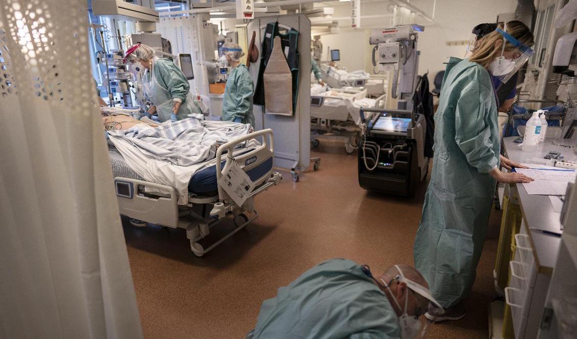 Pandemin både prövade och utvecklade regionernas katastrofmedicinska beredskap, enligt Daniel Lilja, avdelningschef på Ivo. På bilden syns en covidavdelning på Östra Sjukhuset i Göteborg, november 2020. Foto: Björn Larsson Rosvall /TT