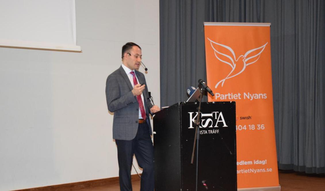 Nyans partiledare Mikail Yüksel. Foto: Nyans/Pressbild