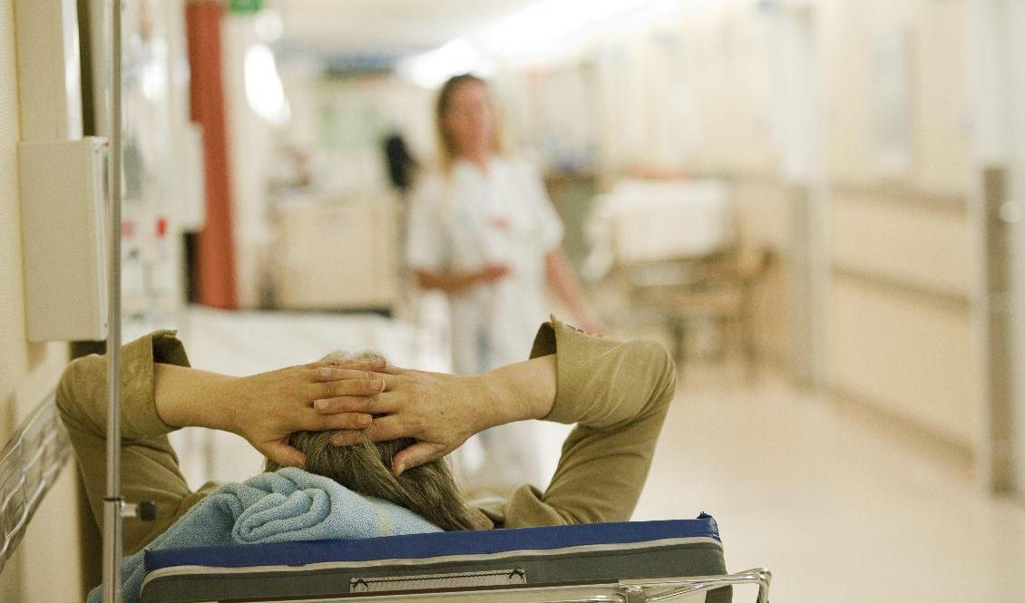 Arbetsmiljön är roten till mycket av problemen med vårdköer enligt flera läkare och experter. Arkivbild. Foto: Leif R Jansson/TT