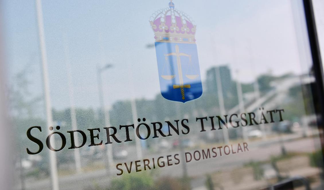 Personerna häktades vid Södertörns tingsrätt under fredagen. Arkivbild. Foto: Stina Stjernkvist/ TT