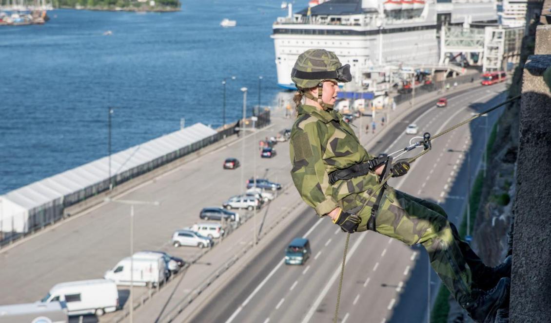 Försvarsmakten över i centrala Stockholm. Bilden är från en tidigare övning. Foto: Petter Persson/Försvarsmakten