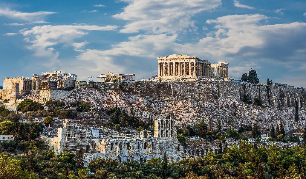 


Konsekvenserna av den radikala och jämlika demokratin skapad vid övergången till 400-talet f.Kr. visade sin livskraft. Foto: Shutterstock                                                                                                                                    